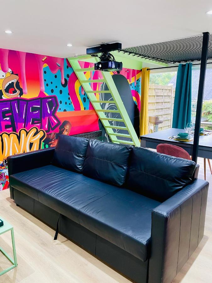 Capsule Forever Young - Jacuzzi - Sauna - Billard - Arcade De Jeux - Netflix & Home Cinema - Ping Pong Hastiere-par-dela 외부 사진