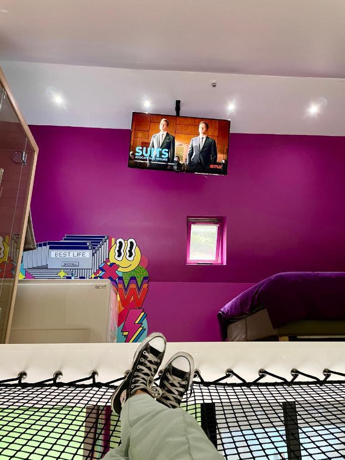 Capsule Forever Young - Jacuzzi - Sauna - Billard - Arcade De Jeux - Netflix & Home Cinema - Ping Pong Hastiere-par-dela 외부 사진